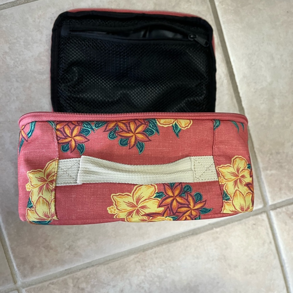 Dakine Lunchbox - Picture 5 of 10